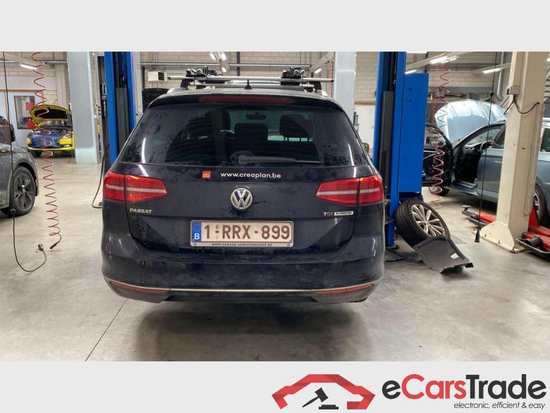VOLKSWAGEN Passat Variant Passat Highline 1.6 TDI BlueMotion Technology 88 kW (120 pk) 7 versnellingen DSG #2