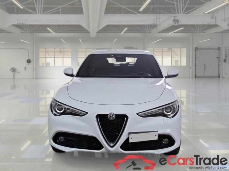 ALFA ROMEO STELVIO / 2017 / 5P / SUV 2.2 TD 160 CV SUPER BUSINESS AT8 RWD #6