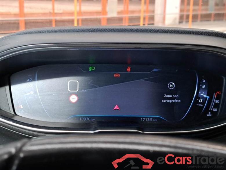 PEUGEOT 3008 / 2016 / 5P / SUV BlueHDI 130 S&S Business #4