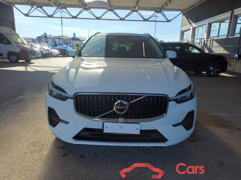 VOLVO XC60 / 2021 / 5P / SUV B4 D AWD AUTOMATICO MOMENTUM PRO MY22 #6