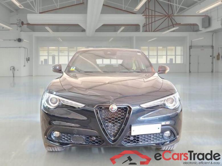 ALFA ROMEO STELVIO / 2017 / 5P / SUV 2.2 TD 190 CV SPRINT AT8 Q4 #6