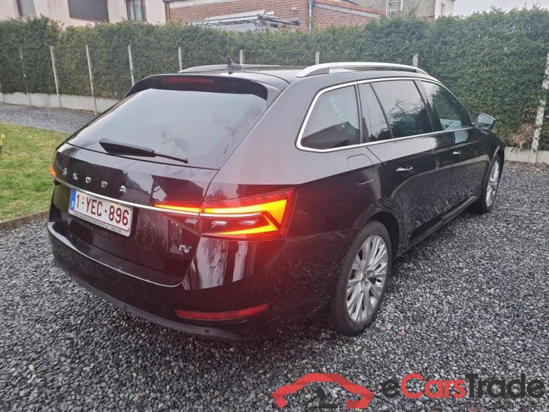 SKODA - SKO SUPERB COMBI TSI iV 218PK DSG6 Style Pack Corporate Plus & Premium & Safety & LED & Lane Assist & Towing Hook & Pano Roof    * HYBRID * #2