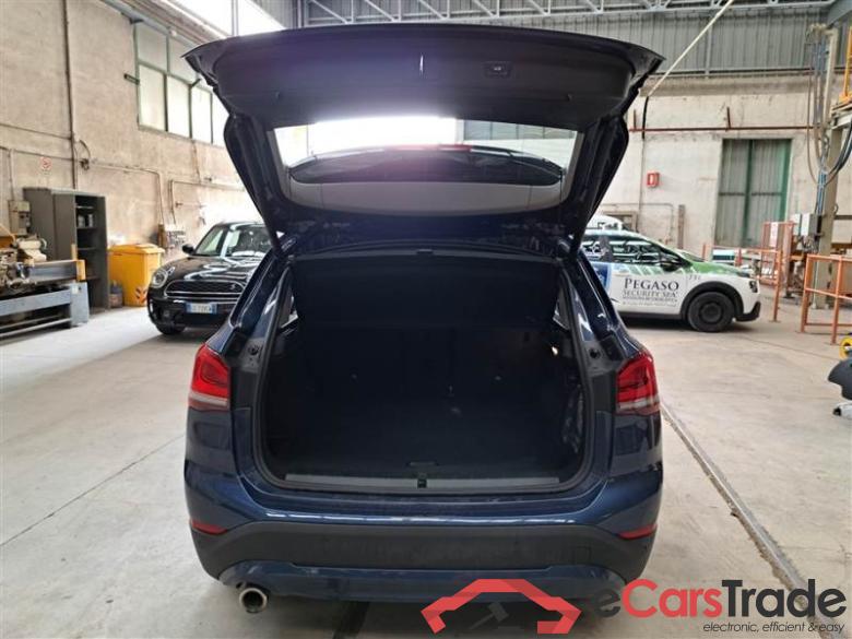 BMW X1 / 2019 / 5P / SUV XDRIVE 25E BUSINESS ADVANTAGE AUTOMATICO #5