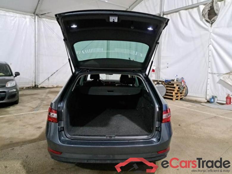 SKODA SUPERB WAGON / 2019 / 5P / STATION WAGON 1.4 TSI PLUG-IN HYBRYD EXECUTIVE DSG #5