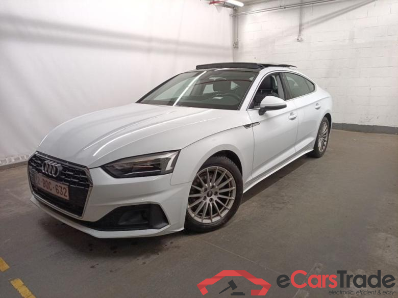 Audi A5 Sportback 30 TDI S tronic Bus. Ed. Attraction 5d