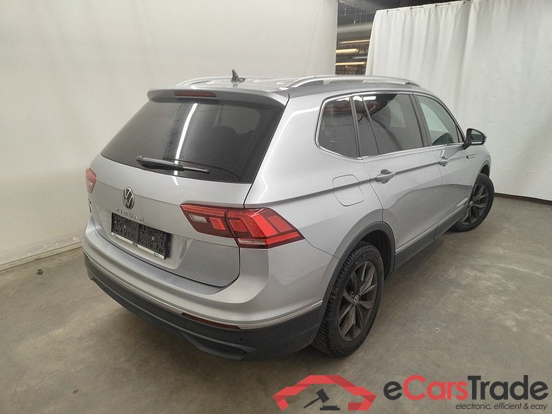 Volkswagen Tiguan Allspace 1.5 TSI Life Business 5d #2