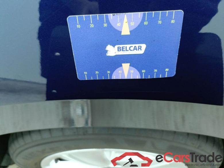 Volkswagen Golf VIII 1.5 eTSI 96kW Life Business Premium DSG 5d #3