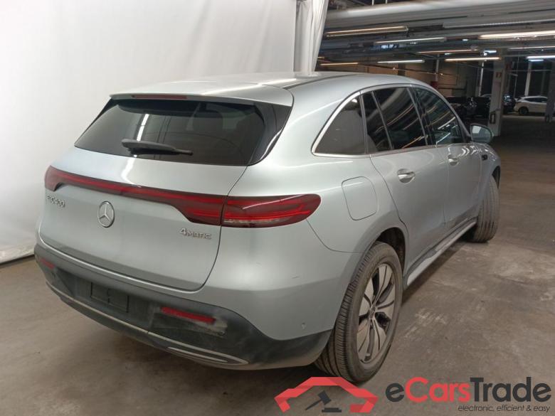 Mercedes-Benz EQC EQC 400 4MATIC 5d #2