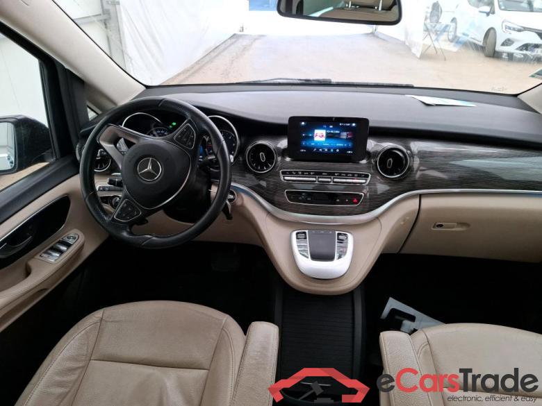 Classe V Long / 2019 / 5P / monospace V 250 d LG Avantgarde (Ex 036L) / SUR PARC #5