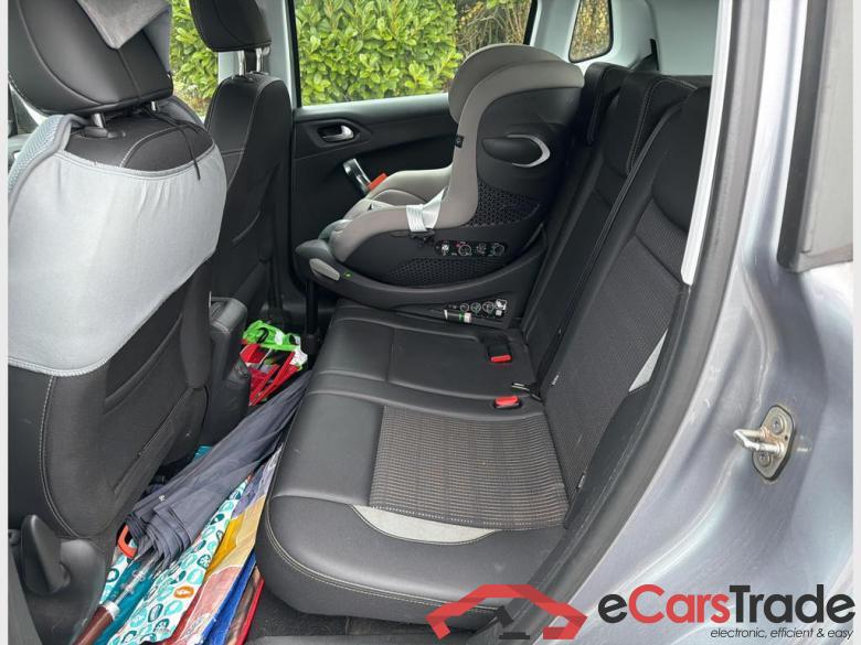 PEUGEOT 2008 1.2 PureTech Allure S&S #5