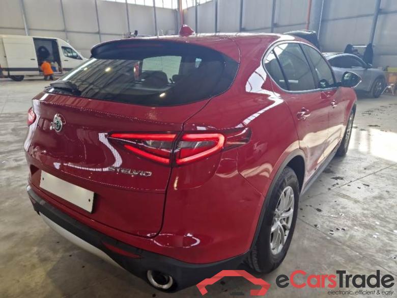 ALFA ROMEO STELVIO / 2017 / 5P / SUV 2.2 TURBO DIESEL 160CV AT8 RWD BUSINESS #2
