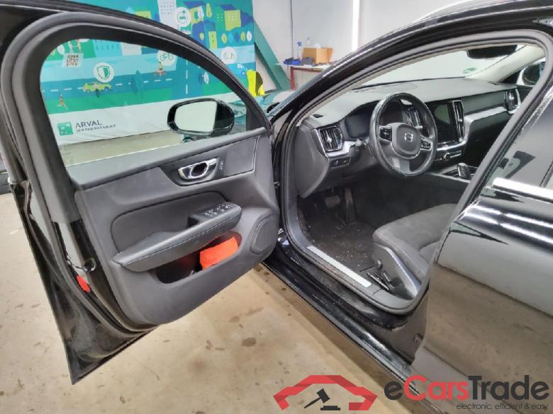 VOLVO V60 B4 D Geartronic Momentum Pro 5d 145kW #4