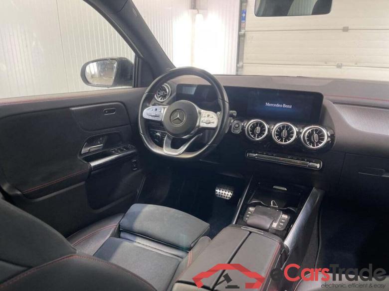 MERCEDES-BENZ EQA 300 4M. Bns Sol. AMG #3