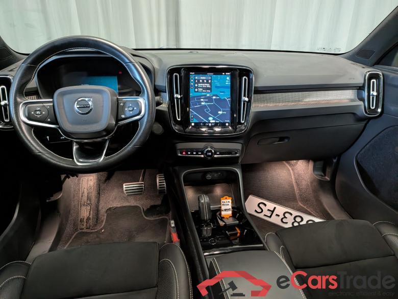 VOLVO XC40 Recharge P8 AWD RDes #5