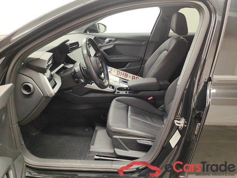 Audi A3 Sportback 1.0 30 TFSi 81kW S tronic Business Edit. 5d #3