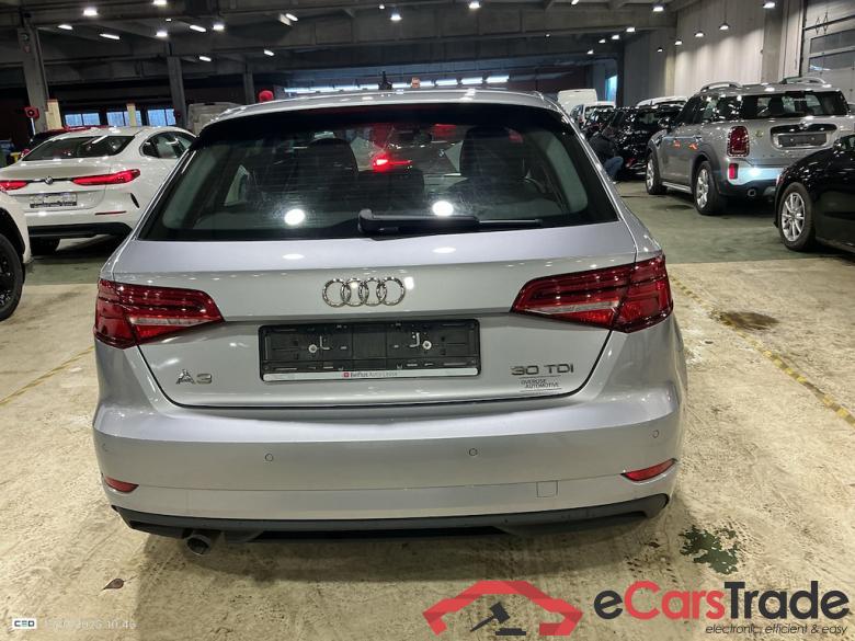 AUDI A3 1.6 30 TDI 85KW #5