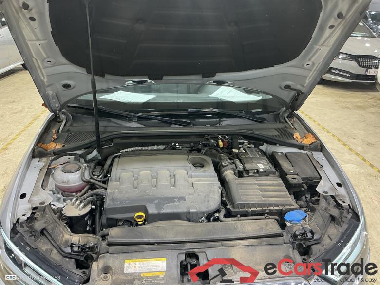 AUDI A3 1.6 30 TDI 85KW #6