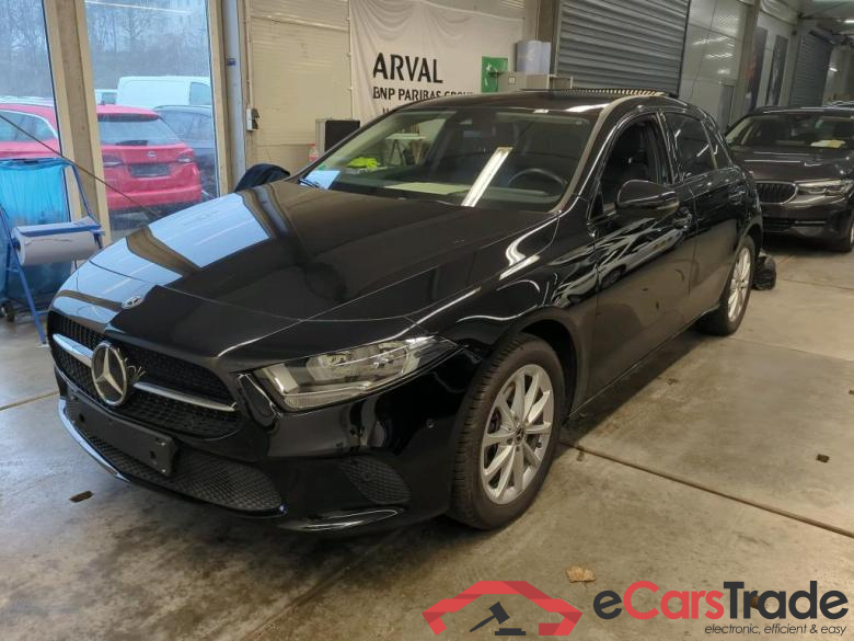 MERCEDES-BENZ A-Klasse A 250 e 8G-DCT Progressive 5d 118kW