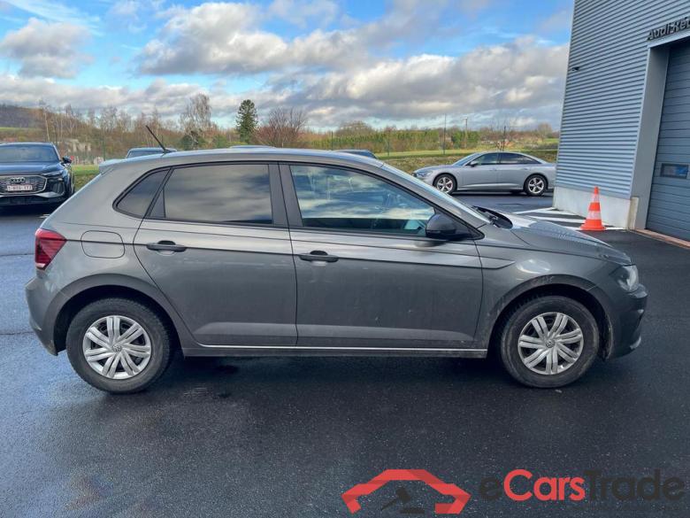 VOLKSWAGEN Polo New Polo Trendline 1.0   55 kW (75 ch) 5 vitesses manuel #2