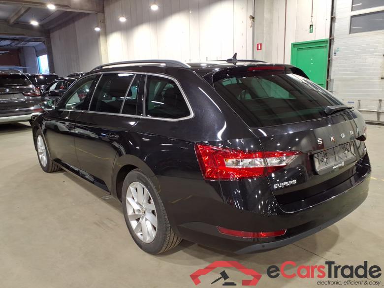 SKODA SUPERB COMBI - 2019 1.4 TSI PHEV Ambition DSG #2