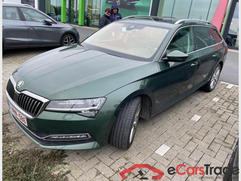 SKODA Superb Combi Superb Wagon Style 1,5 TSI 110 kW 7-speed automat. #1