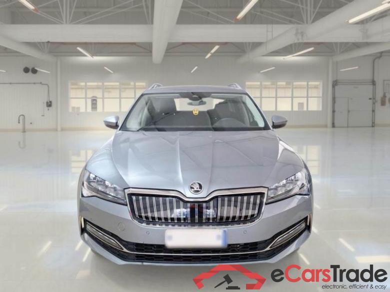 SKODA SUPERB WAGON / 2019 / 5P / STATION WAGON 1.4 TSI PLUG-IN HYBRYD EXECUTIVE DSG #6