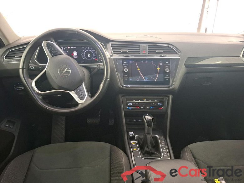 VOLKSWAGEN Tiguan / 2020 / 5P / SUV 1.4 eHybrid 245 DSG6 Elegance #5