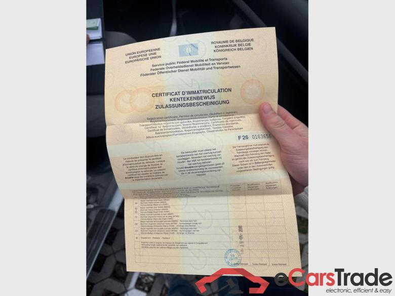 VOLKSWAGEN Golf Variant VI Golf Wagon Highline 1.6 l TDI 77 kW (105 PS) 5-speed #5