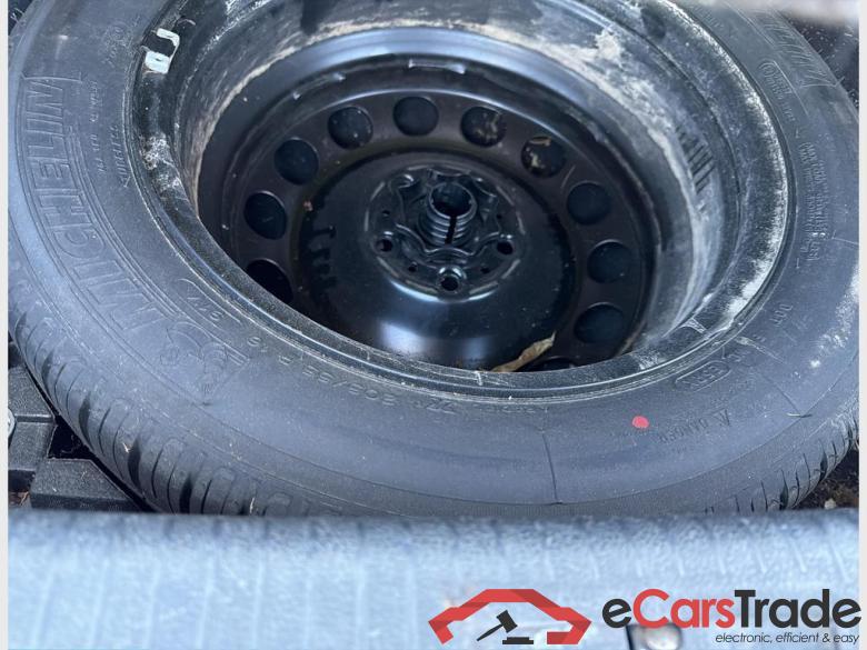 VOLKSWAGEN Golf VII Golf  Highline 1.4 TSI BlueMotion Technology 90 kW (122 ch) 6 vitesses manuel #3