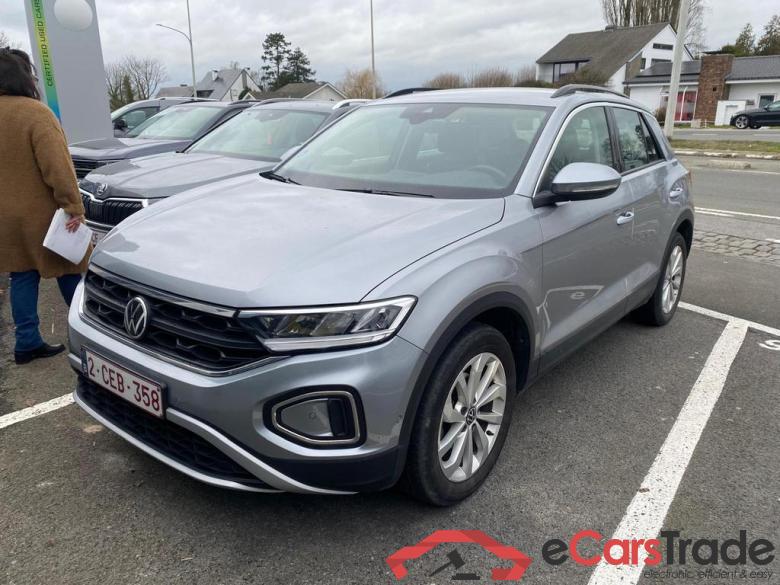 VOLKSWAGEN T-Roc T-Roc Life Business 1.5 TSI OPF 110 kW (150 ch) 7 vitesses DSG #1
