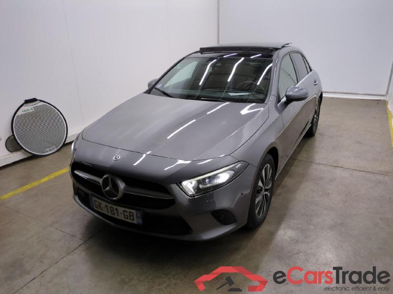 MERCEDES-BENZ Classe A Compact / 2018 / 5P / Berline A 250 e Business Line 8G-DCT #1