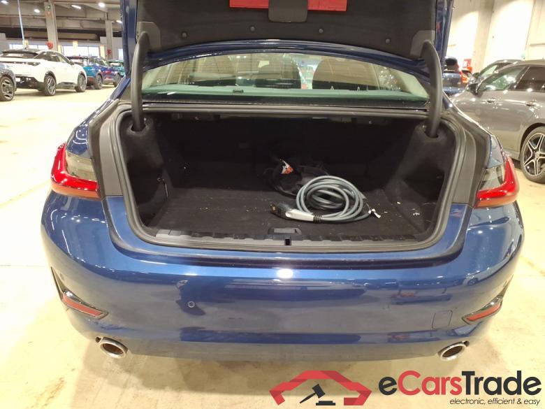 BMW 3 SERIES BERLINE 2.0 330E (135KW) BERLINE #3