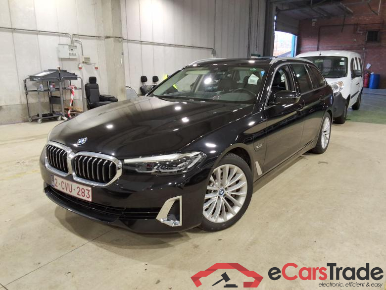 BMW 5-serie 2.0 530E TOURING AUTO