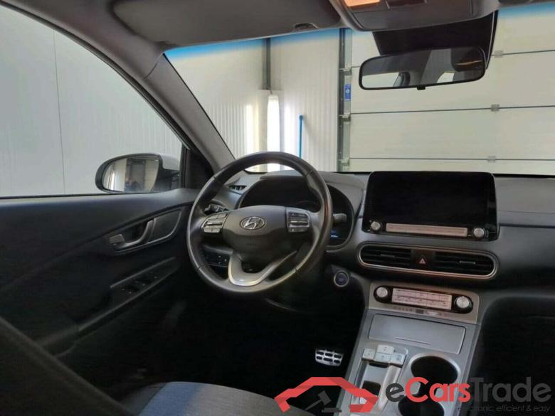 HYUNDAI Kona EV Comfort 64 kWh #3