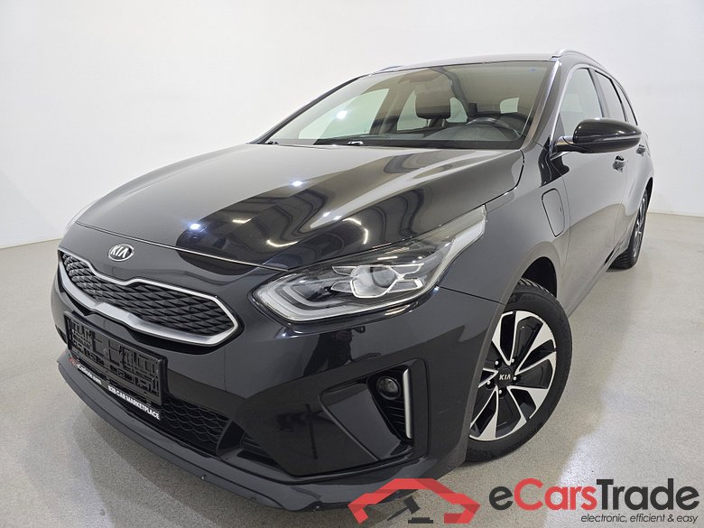Kia Ceed Sportswagon 1.6 GDi Plug-In Hybrid Aut. LED-Xenon Navi KeylessGo Camera Klima PDC ...