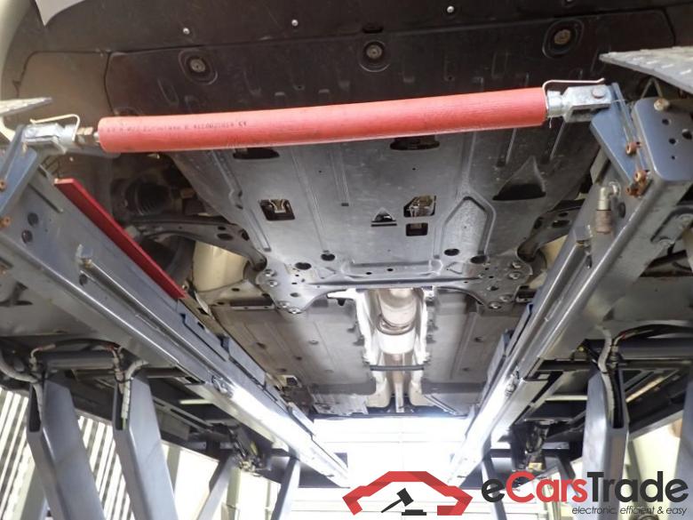 Volvo XC40 (2017->) DE - SUV5 B4 2WD EU6d, Inscription (EURO 6d), 2020 - 2022 #5