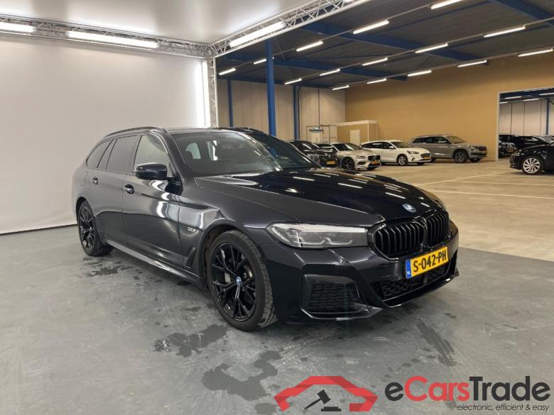 BMW 5-SERIE TOURING 530e Business Edition Plus #2