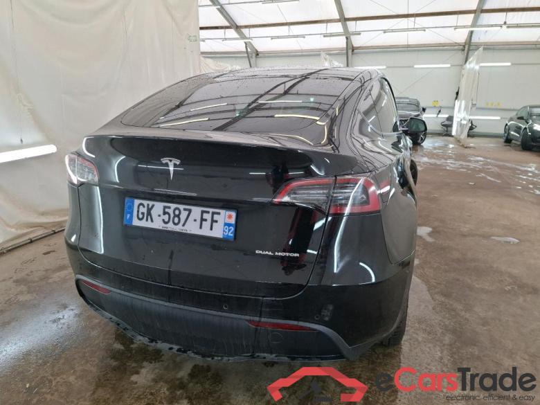 TESLA Model Y  2020  5P  SUV Grand Autonomie Dual Motor AWD #4