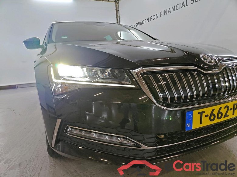 SKODA Superb Combi 115 kW #4