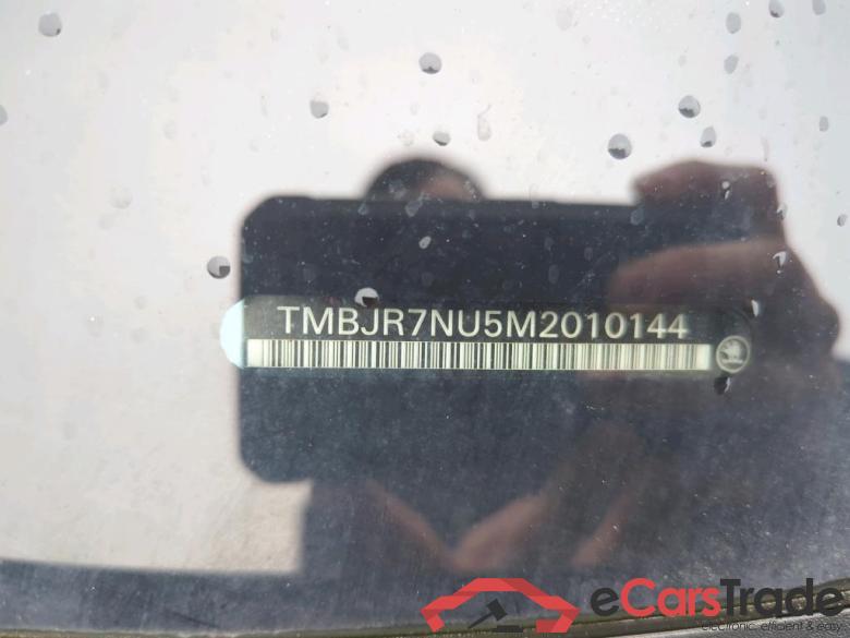 SKODA Karoq 110 kW #3