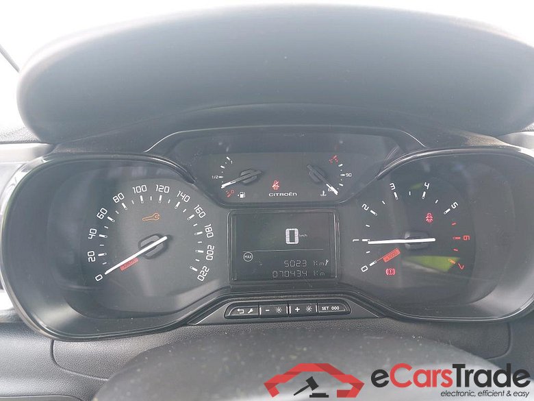 CITROEN C3 / 2020 / 5P / berlina con portón PureTech 60KW (83CV) Feel Pack #4