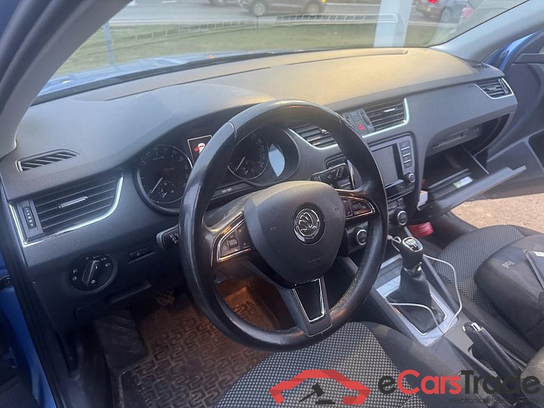 SKODA Octavia Combi Octavia Combi Ambition 1,6 TDI 81 kW 5-speed mech. #5