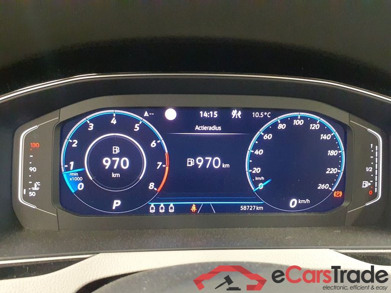 Volkswagen Passat 1.5 TSI Elegance Business DSG 4d #6