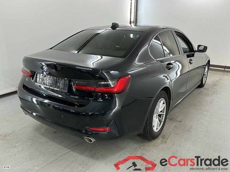 BMW 3 DIESEL - 2019 318 dA AdBlue #4
