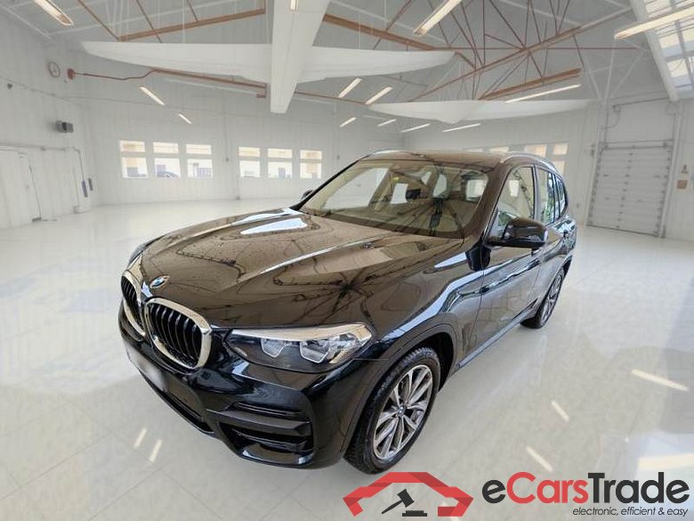 BMW X3 / 2017 / 5P / SUV XDRIVE 20D MH48V BUSINESS ADVANTAGE