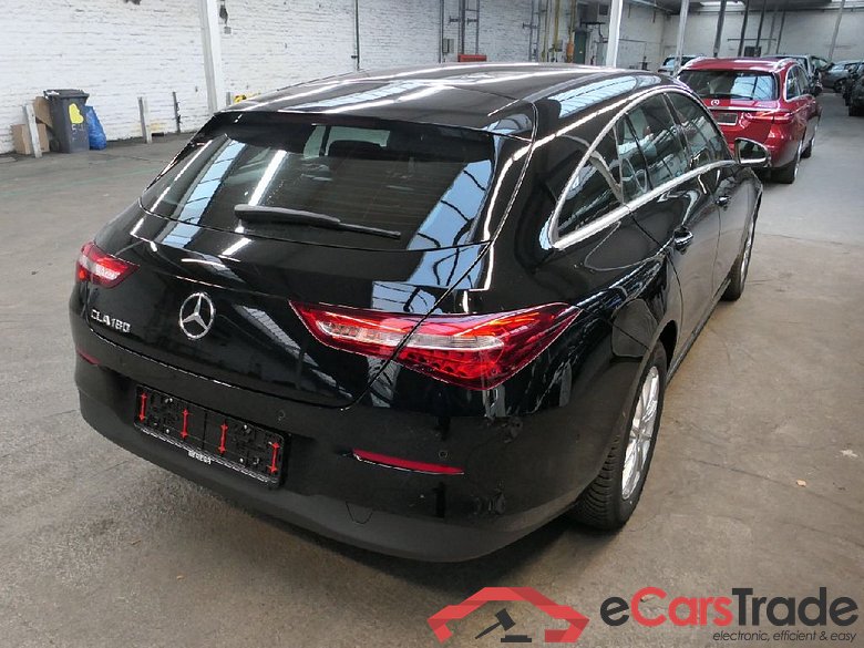 CLA -Klasse Shooting Brake CLA 180 (118.684) 1.3 AT7 E6d #2