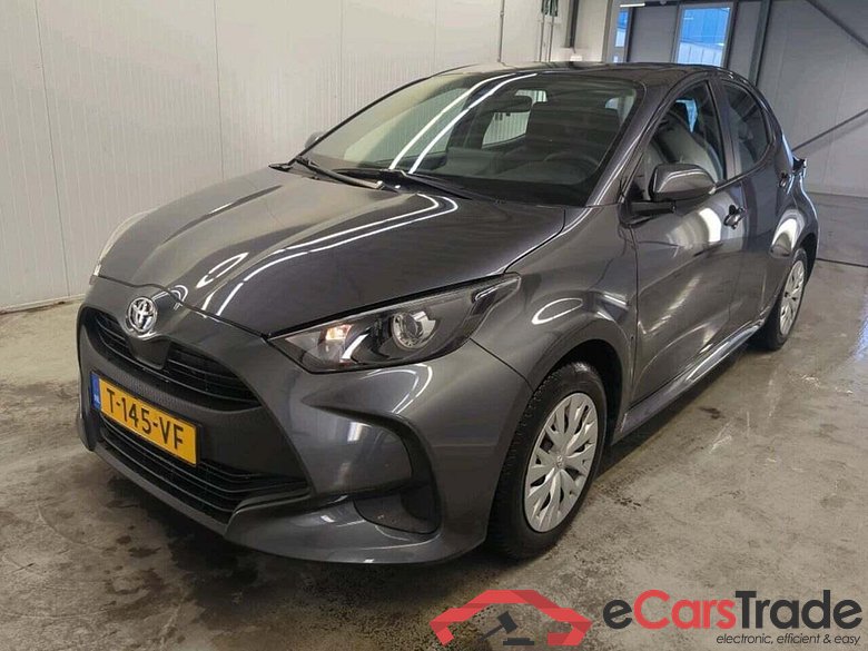 TOYOTA Yaris 1.5 VVT-i Active #1