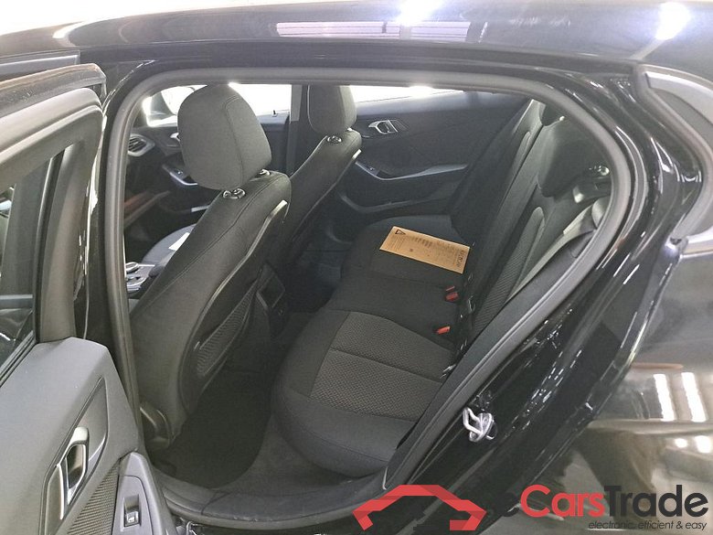 BMW 1 SERIES HATCH 1.5 116DA (85KW) #3