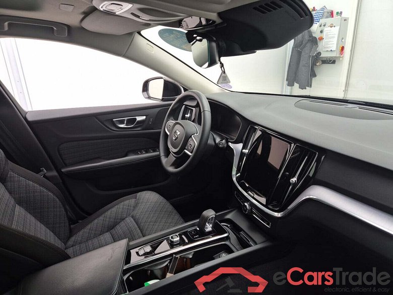 VOLVO V60 B3 MOMENTUM PRO GEARTRONIC #3