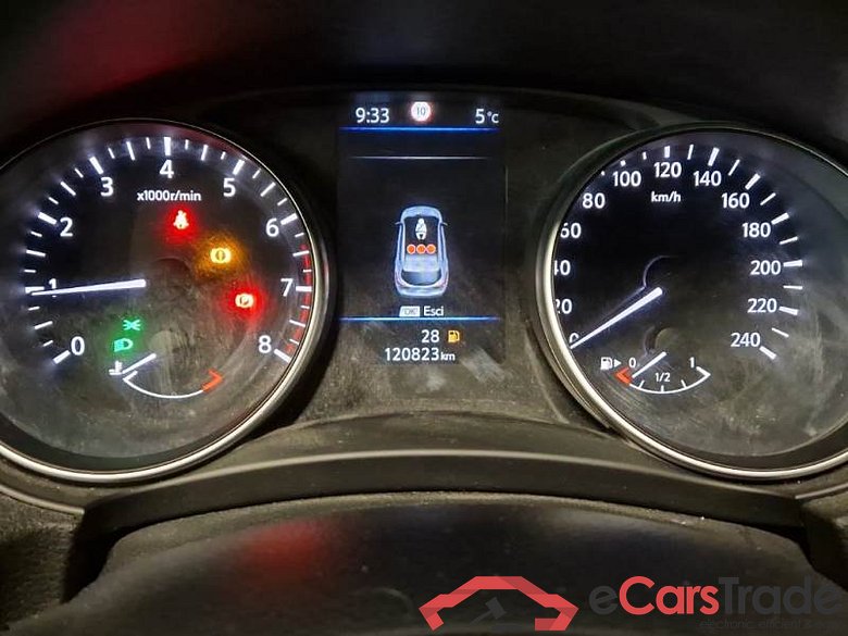 NISSAN QASHQAI / 2017 / 5P / CROSSOVER 1.3 DIG-T 140 BUSINESS (MY19) #4